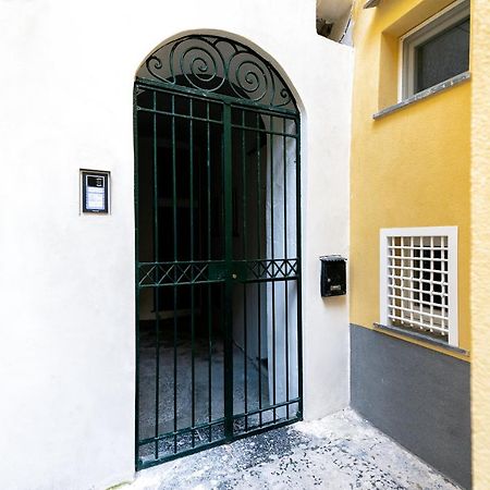 Villa La Finestra Sul Corso à Amalfi Extérieur photo